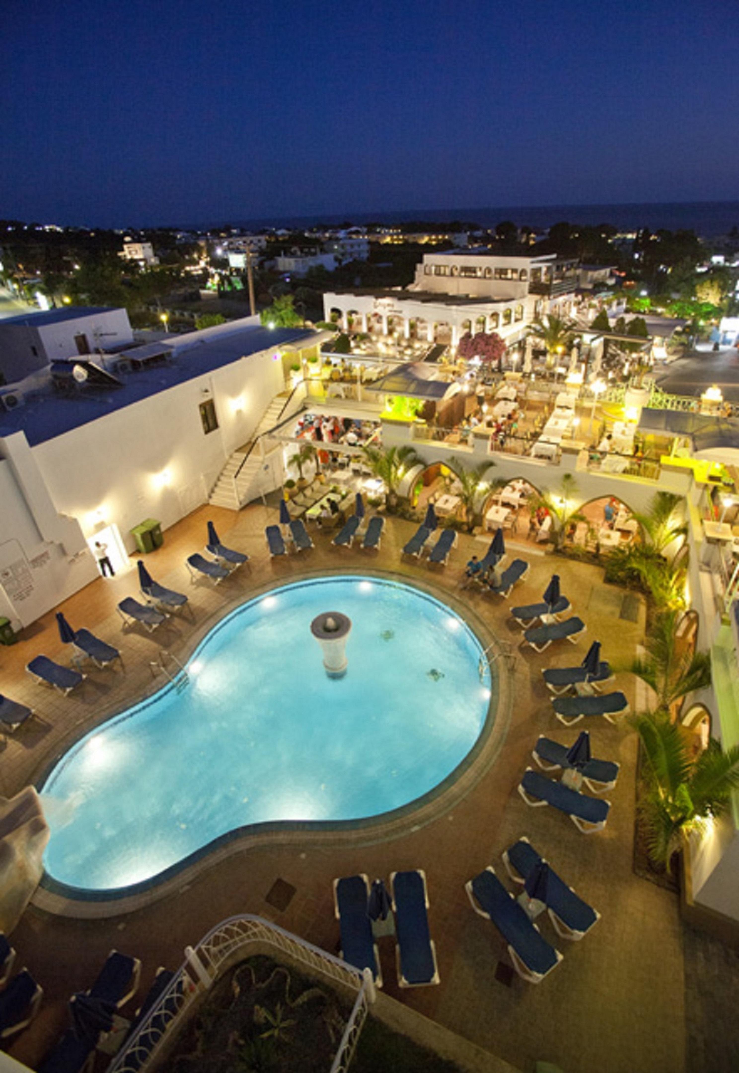 Pefkos Beach Studios & Apartments Pefki Exteriör bild